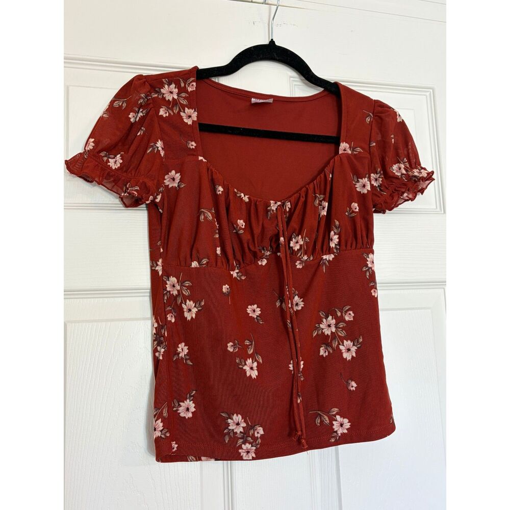 No Boundaries Rust Floral Square Neck Tie Front Top - Small